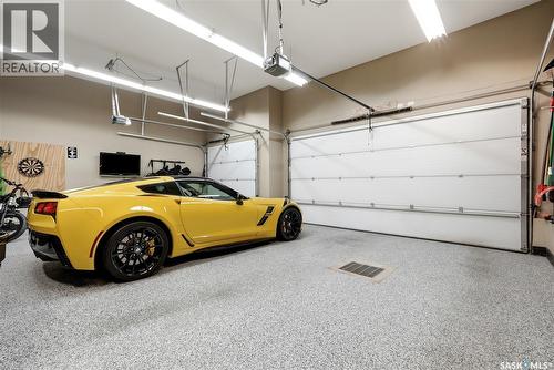 3902 Goldfinch Way, Regina, SK - Indoor Photo Showing Garage