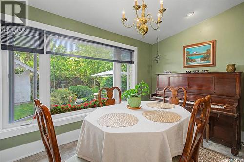 1150 2Nd Avenue Nw, Moose Jaw, SK - Indoor Photo Showing Dining Room
