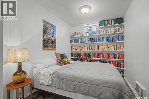 1150 2Nd Avenue Nw, Moose Jaw, SK - Indoor Photo Showing Bedroom