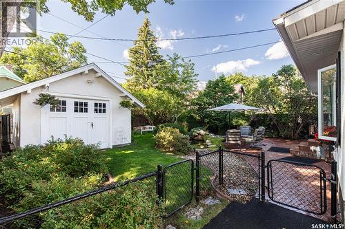1150 2Nd Avenue Nw, Moose Jaw, SK - Outdoor