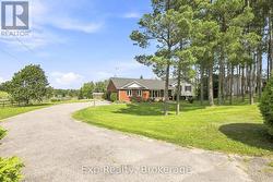 5 ROYAL ESTATES DRIVE  Kawartha Lakes (Pontypool), ON L0A 1K0