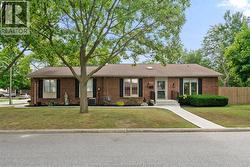 3210 Halpin ROAD  Windsor, ON N8R 2B2