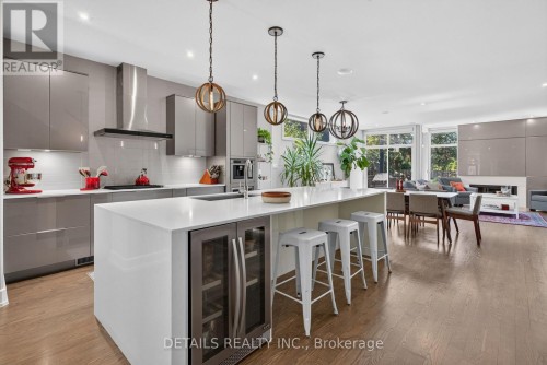 296 Kirchoffer Avenue, Ottawa, ON 