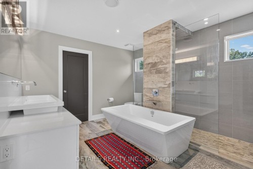 296 Kirchoffer Avenue, Ottawa, ON 