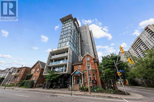 1001 - 224 LYON STREET N STREET  Ottawa, ON K1R 0C1