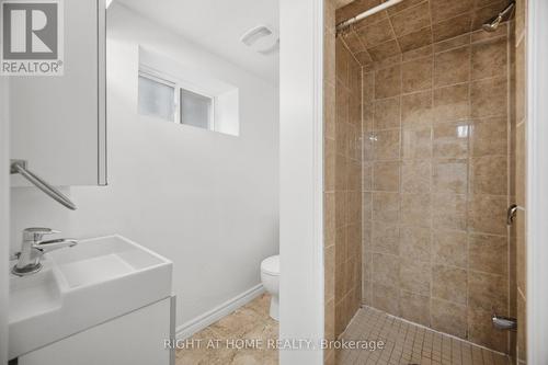 36 Rushley Drive, Toronto, ON - Indoor Photo Showing Bathroom
