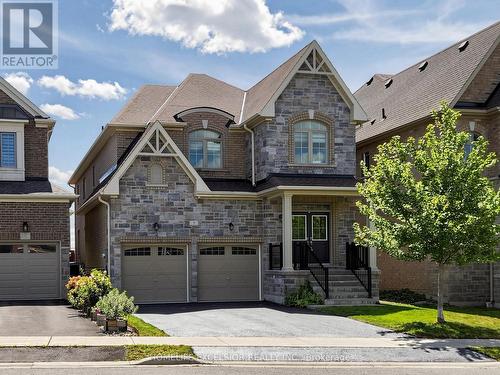 5 MANOR HAMPTON STREET  East Gwillimbury, ON L9N 0R1