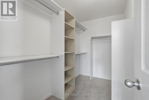 30 Rowe Drive, Ottawa, ON - Indoor With Storage