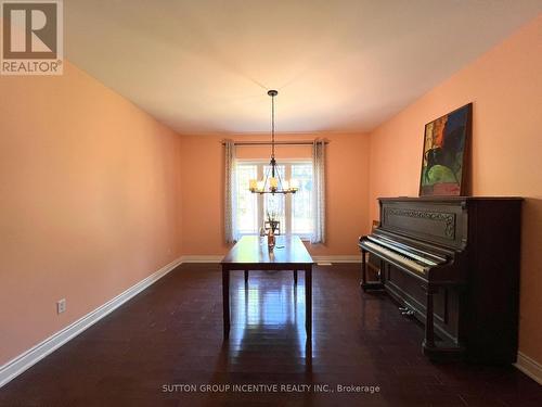 32 Albion Lane, Tiny, ON - Indoor Photo Showing Other Room