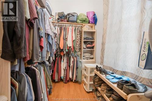 203 Mcintyre Street, Dutton, ON - Indoor With Storage