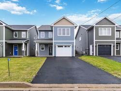 48 Brianna Drive Lantz, NS B2S 0K4