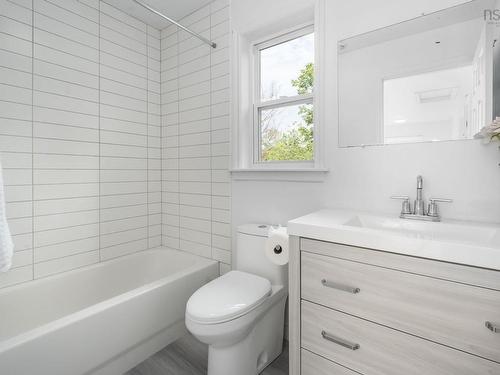 68 Seth Aaron Drive, Halifax, NS - Indoor Photo Showing Bathroom