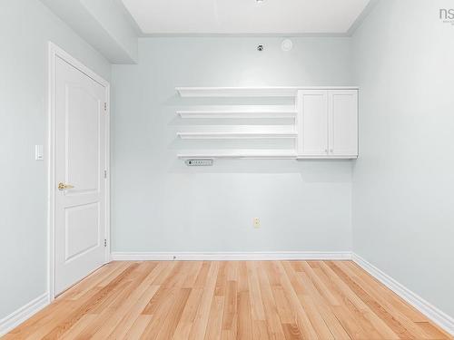207 78 Regency Park Drive, Halifax, NS - Indoor Photo Showing Other Room