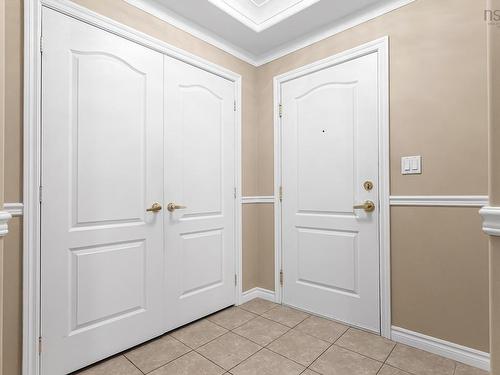 207 78 Regency Park Drive, Halifax, NS - Indoor Photo Showing Other Room