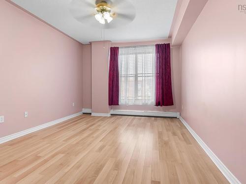 207 78 Regency Park Drive, Halifax, NS - Indoor Photo Showing Other Room