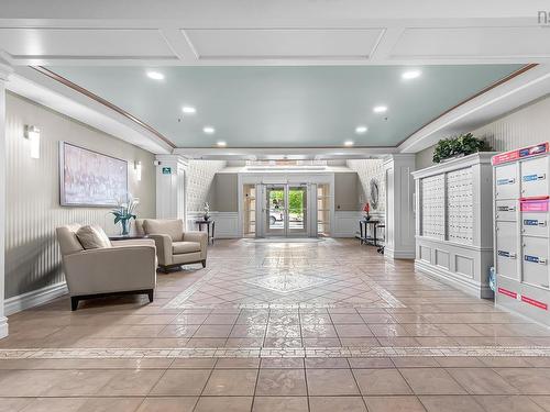207 78 Regency Park Drive, Halifax, NS - Indoor Photo Showing Other Room