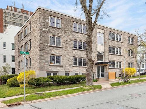 15 1510 Lilac Street  Halifax, NS B3H 3W3