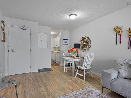 1002 5572 North Ridge Road, Halifax, NS - Indoor