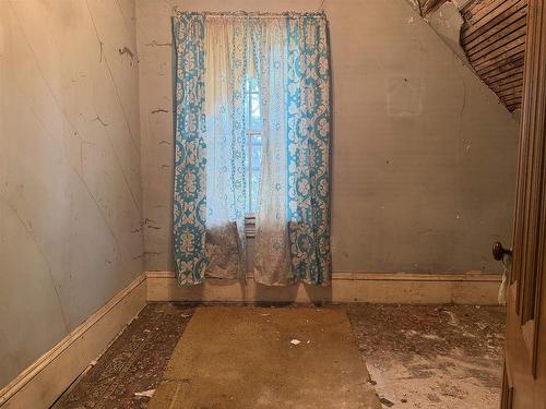 280 Marsh Street, New Glasgow, NS - Indoor Photo Showing Other Room