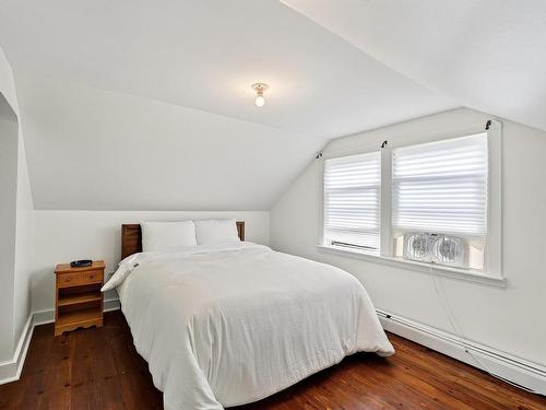 1 Piers Avenue, Fairmount, NS - Indoor Photo Showing Bedroom