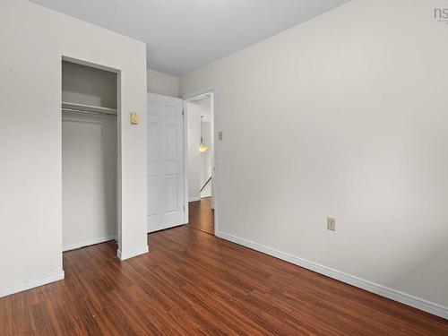 1B Smith Avenue, Cole Harbour, NS - Indoor Photo Showing Other Room
