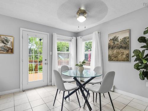 142 Stoneybrook Court, Halifax, NS - Indoor Photo Showing Dining Room
