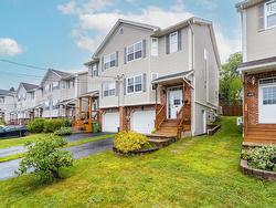 142 Stoneybrook Court  Halifax, NS B3M 3J7