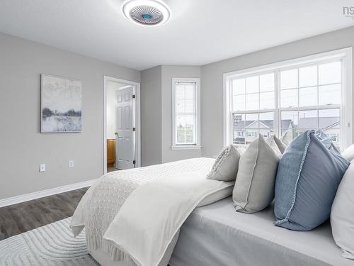 142 Stoneybrook Court, Halifax, NS - Indoor Photo Showing Bedroom