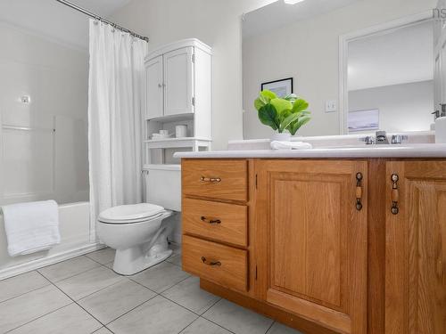 142 Stoneybrook Court, Halifax, NS - Indoor Photo Showing Bathroom