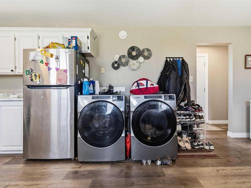 62 Shalimar Crescent, Dartmouth, NS - Indoor Photo Showing Laundry Room
