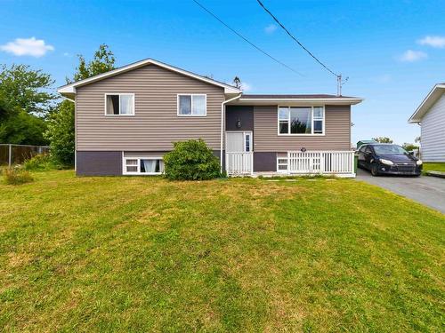62 Shalimar Crescent, Dartmouth, NS - Outdoor