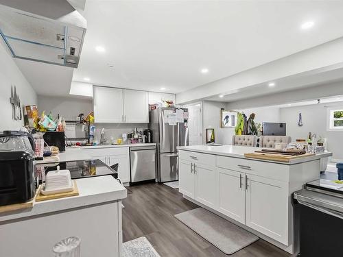 62 Shalimar Crescent, Dartmouth, NS - Indoor Photo Showing Kitchen