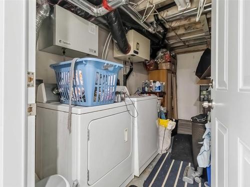 62 Shalimar Crescent, Dartmouth, NS - Indoor Photo Showing Laundry Room