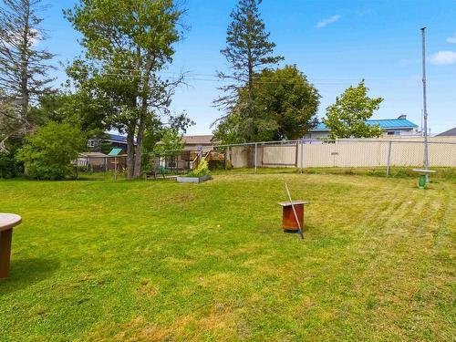 62 Shalimar Crescent, Dartmouth, NS - Outdoor With Backyard