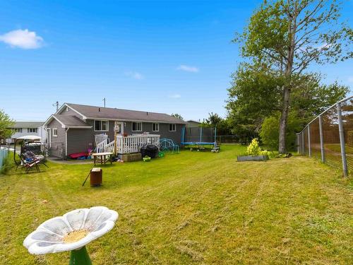 62 Shalimar Crescent, Dartmouth, NS - Outdoor