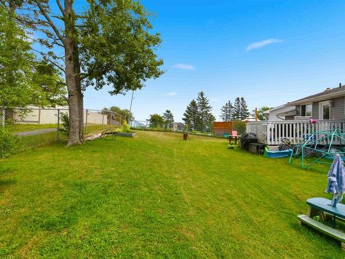62 Shalimar Crescent, Dartmouth, NS - Outdoor