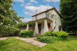 26 Av. Cedar  Pointe-Claire, QC H9S 4Y1