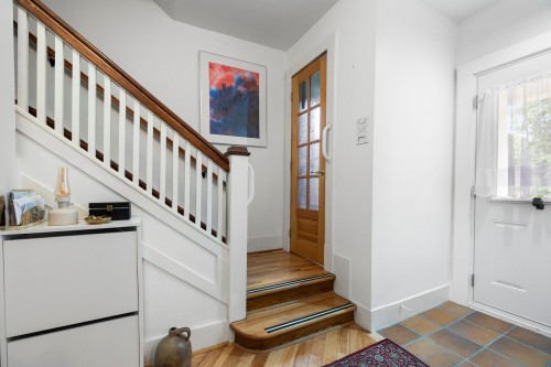 Escalier - 26 Av. Cedar, Pointe-Claire, QC - Indoor Photo Showing Other Room