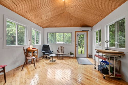 Solarium/Verrière - 26 Av. Cedar, Pointe-Claire, QC - Indoor