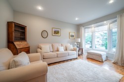 2981 Rue Moreau  Longueuil (Le Vieux-Longueuil), QC J4L 4H5