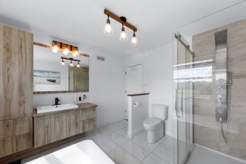 Salle de bains - 2219 Ch. Du Curé-Godbout, Farnham, QC - Indoor Photo Showing Bathroom