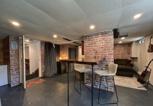 Family Room - 120 Rue St-Joachim, L'Assomption, QC - Indoor