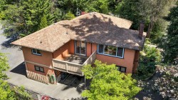 6182 Grieve Rd Duncan, BC V9L 2H1