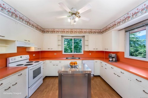 6182 Grieve Rd, Duncan, BC 