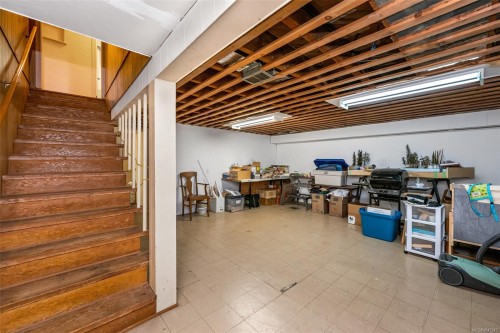 6182 Grieve Rd, Duncan, BC 