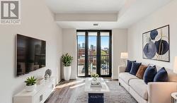 409 - 123 PORTLAND STREET Toronto, ON M5V 2N4
