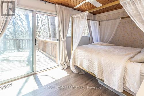 63 Sumac Lane, Scugog, ON - Indoor Photo Showing Bedroom