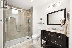 158 Autumn Hill Crescent Kitchener, ON N2N1K8 - 