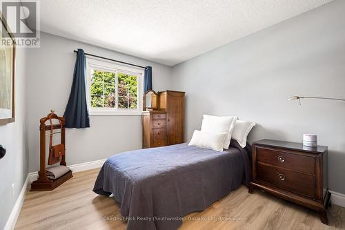 158 Autumn Hill Crescent Kitchener, ON N2N1K8 - 158 Autumn Hill Crescent, Kitchener, ON - Indoor Photo Showing Bedroom