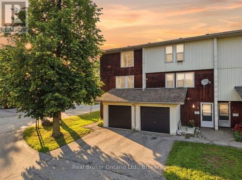 93 - 135 CHALMERS STREET S  Cambridge, ON N1R 6M2